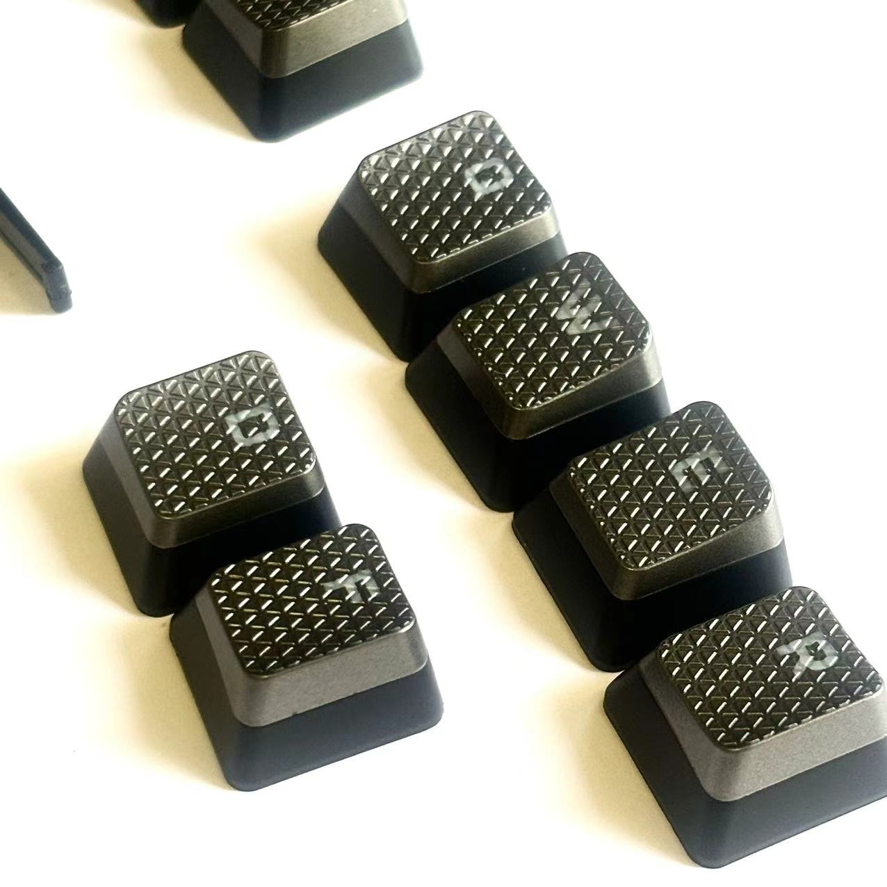 10 колпачков с подсветкой для  – обзор и цена Gaming Keyboard Corsair